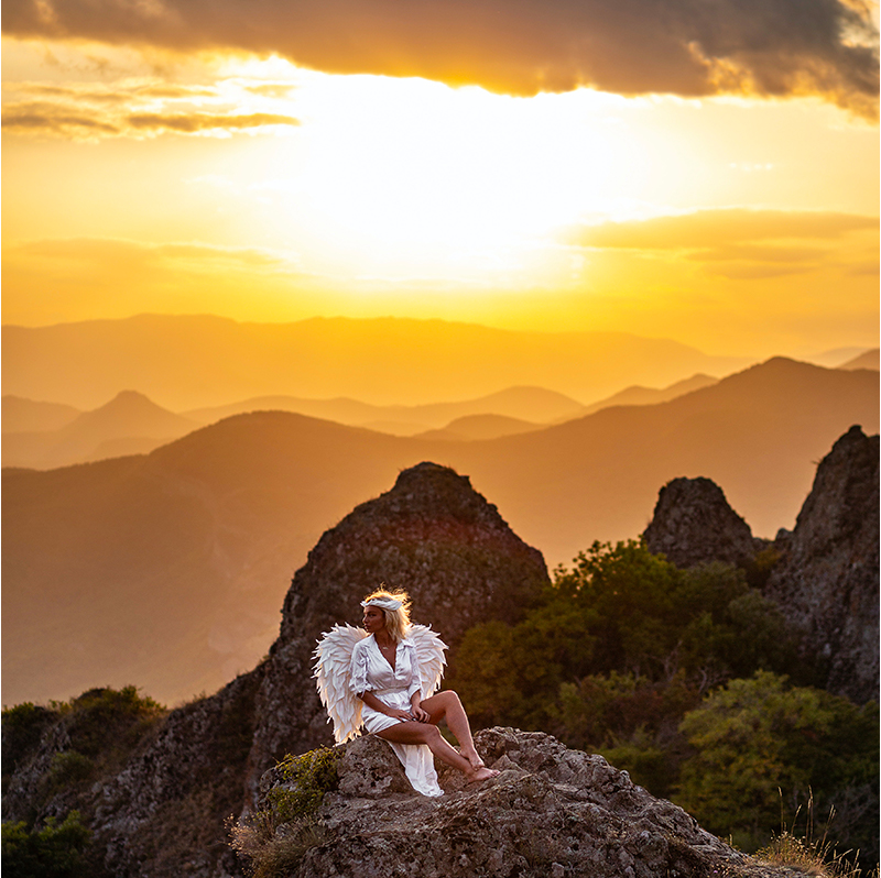Che angelo sei venuto ad incarnare nascendo in quel giorno?
